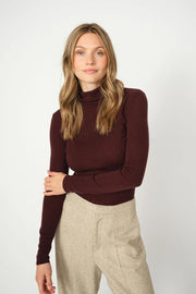 Bouch Thin Rollneck Sweater in Fudge