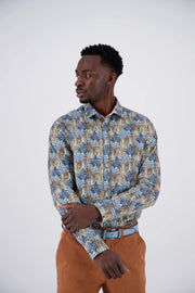 Long-Sleeved Sport Shirt in Light Blue Wild Life Print