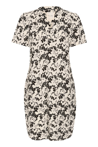 Aminase Dress in Black Contrast Flower Print