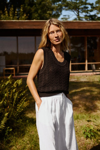 Radka Sleeveless Sweater in 2 Colours