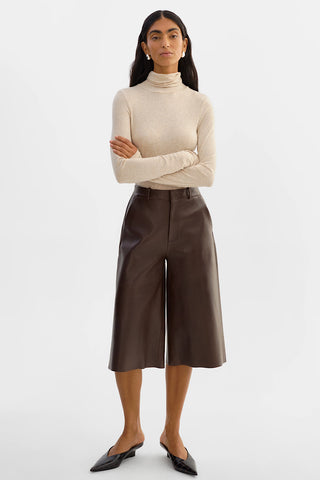 Lise Bermuda Short in Dark Brown