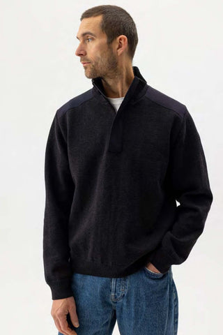 Eskil Windproof Quarter Zip Sweater in 2 Colors