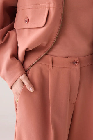 Trousers With Pleated Waistband in Sepia Blush