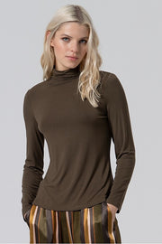 Long Sleeve Turtleneck Shirt in Dark Khaki