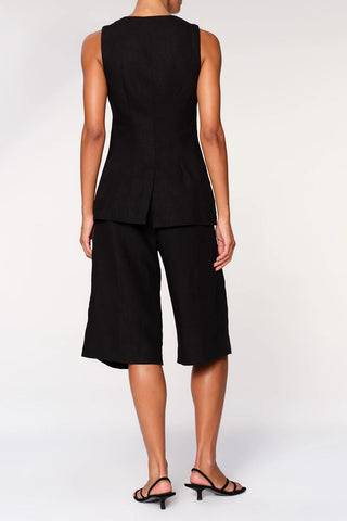 Hepburn Short Pant in Black Linen