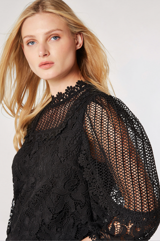 Mixed -Lace Top in Black