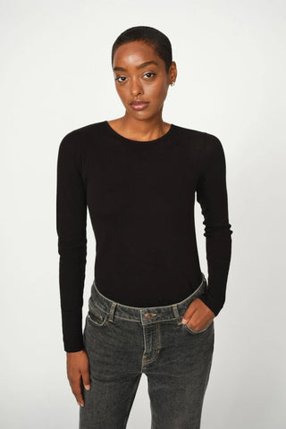 Bouch Thin Crew Sweater in Black