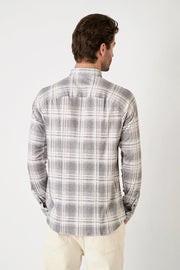 Long-Sleeved Knit Sport Shirt in Grey Plaid