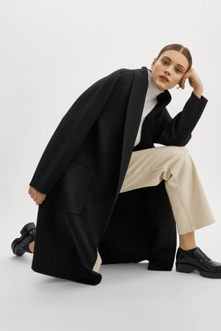 Thara Shawl-Collar Wool Coat in 2 Colours