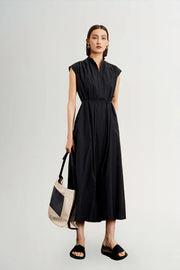 Sleeveless Aesthetic Dress in Black
