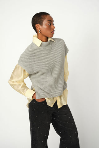 Biola Bine Sweater Vest