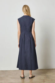 Sleeveless Seamed Midi Dress in Navy