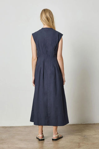 Sleeveless Seamed Midi Dress in Navy