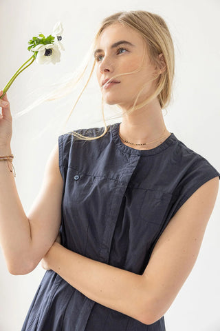 Sleeveless Seamed Midi Dress in Navy