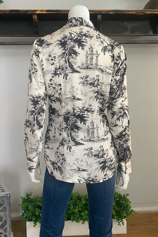 Digital Print Long Sleeve Shirt in 2 Colors