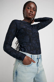 Cecelia Floral Long-Sleeved Mesh T-Shirt in Black