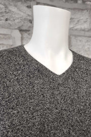 Long-Sleeved, V-Neck Cashmere Sweater in 2 Colours