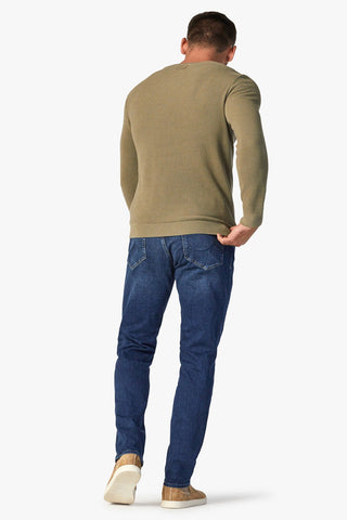 Cool Tapered-Legged Jeans in Mid Organic