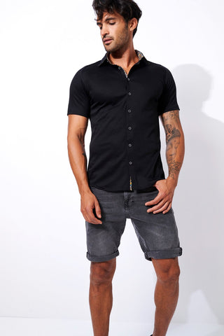 Short-Sleeved Sport Shirt in Black