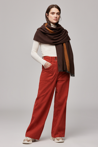Siara Scarf in Oak